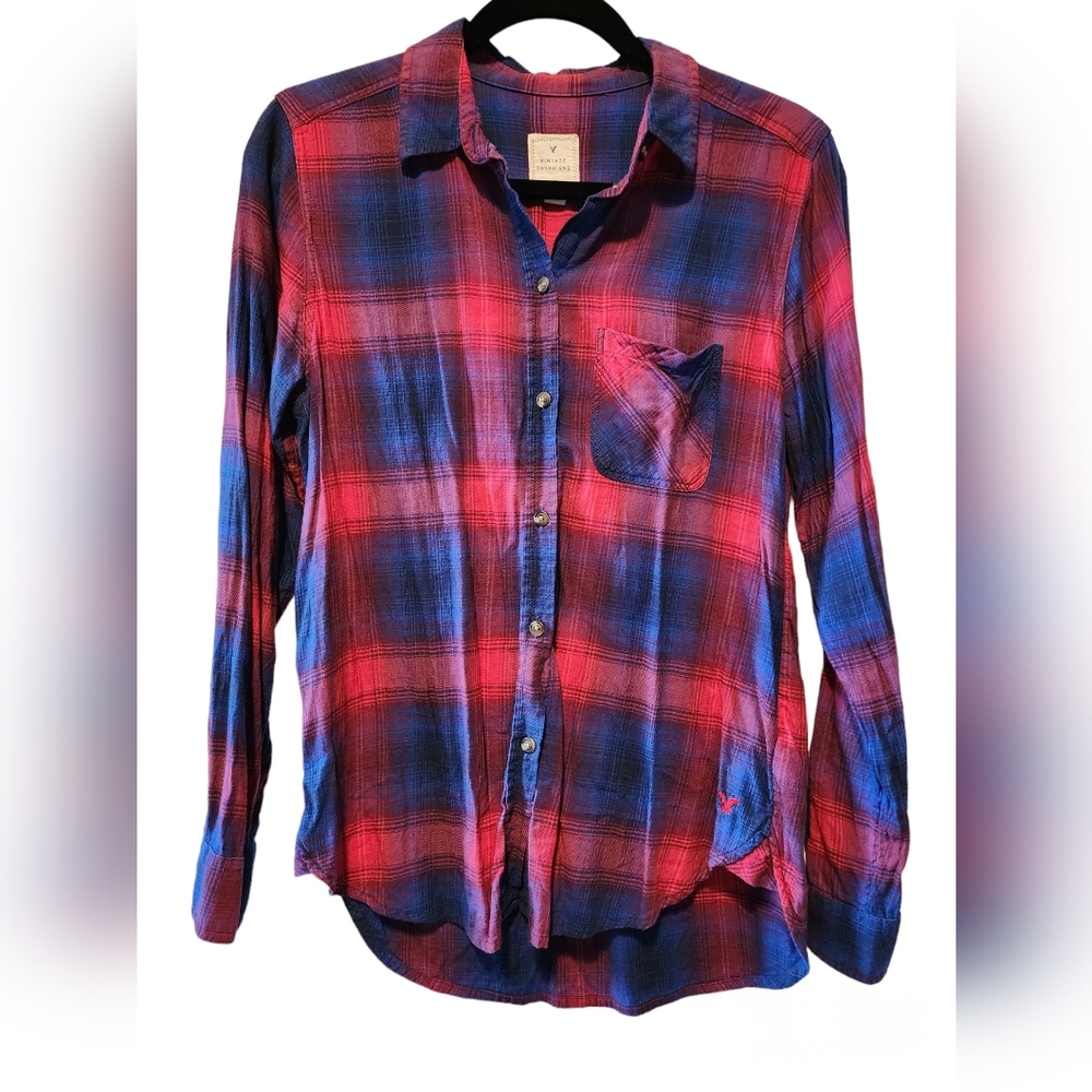 American Eagle plaid button down